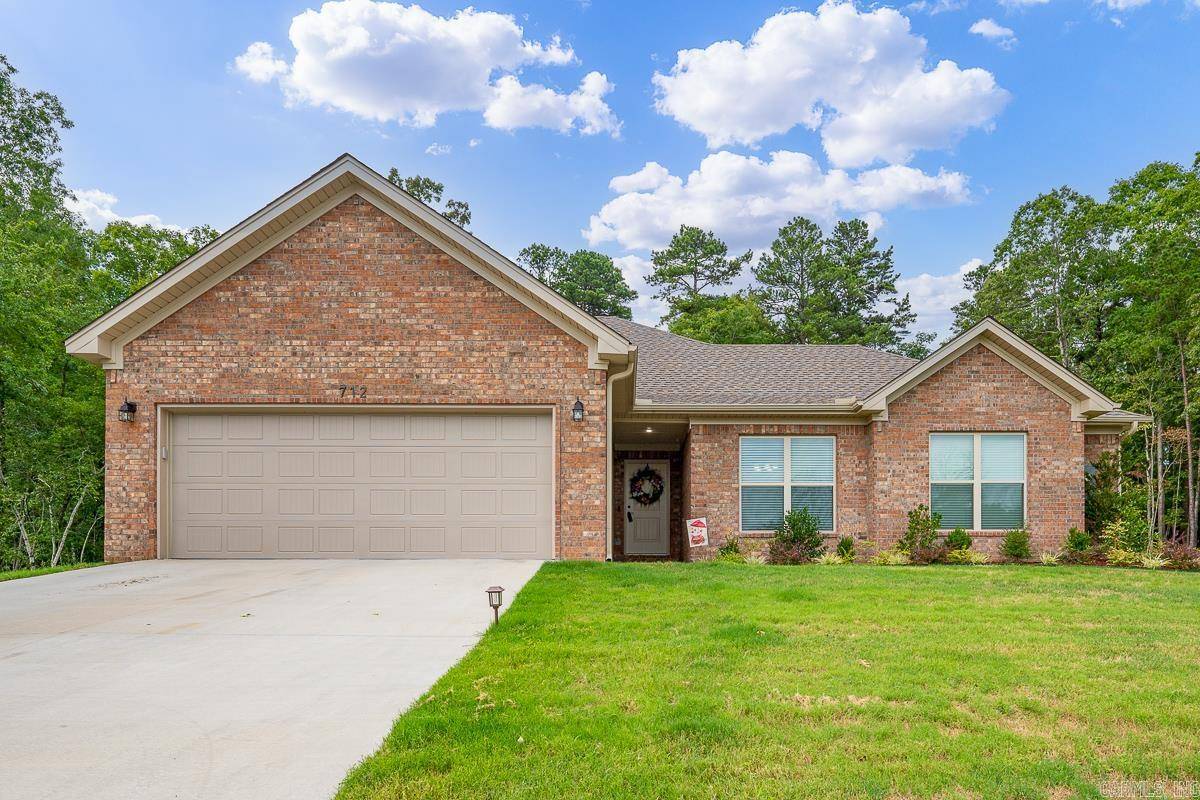 712 Lucy Lane, Alexander, AR 72002
