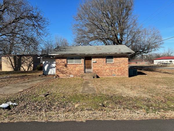 Walnut Ridge, AR 72476,223 NE 5th Street