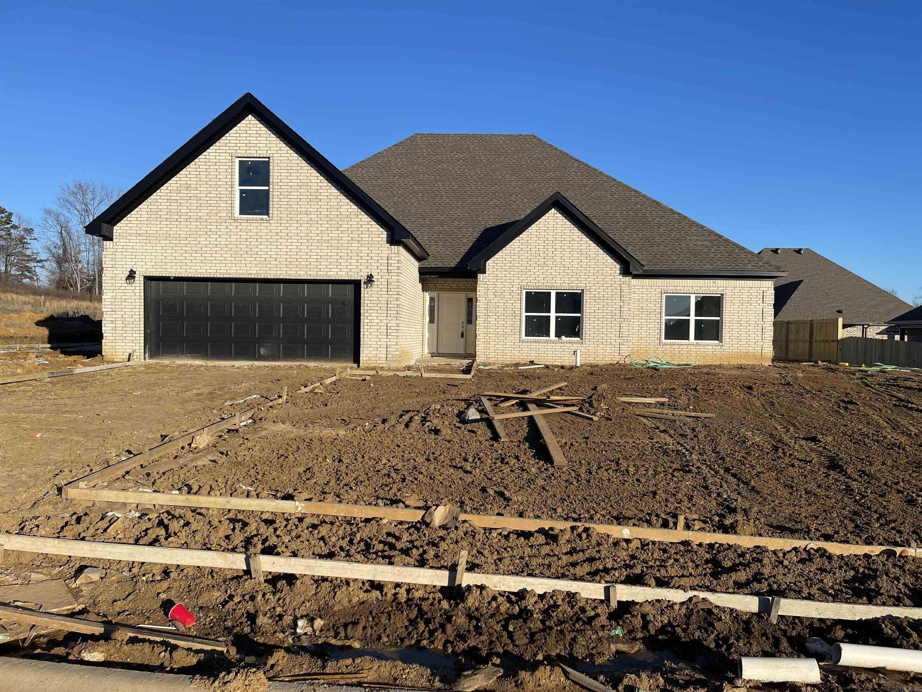 2108 Sable Oaks Circle, Bryant, AR 72022