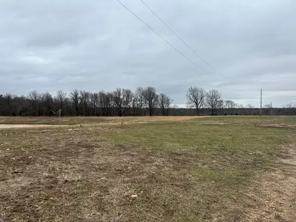 Piggott, AR 72454,2555 CR 347