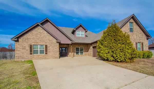 3323 Stonewall Drive, Benton, AR 72015