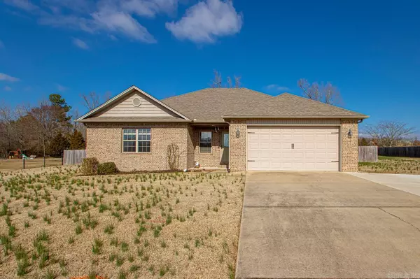 353 Cinel Loop, Austin, AR 72007