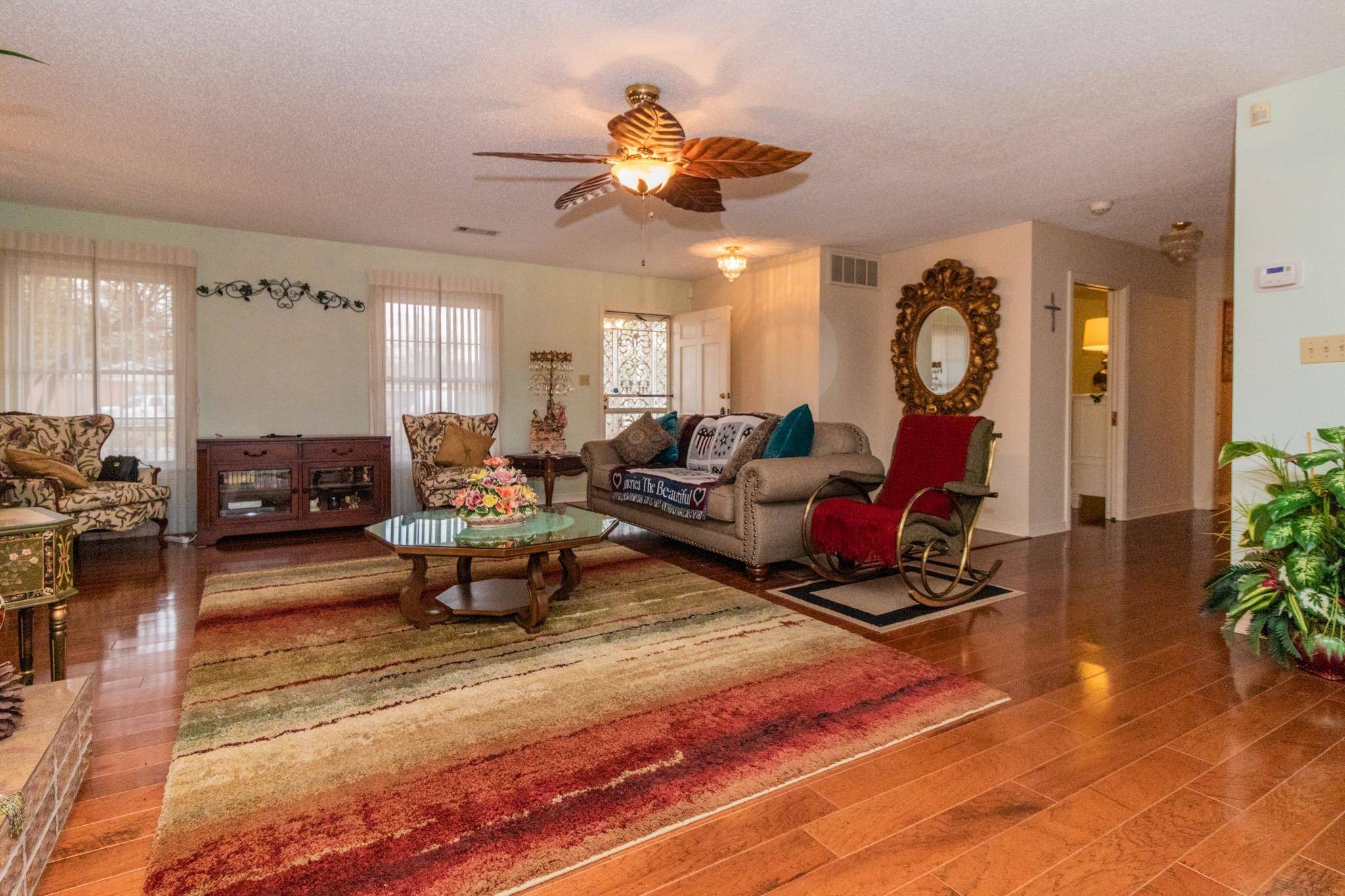 Jonesboro, AR 72401,1121 Walnut Street