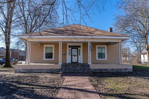 303 W Hazel Street, Walnut Ridge, AR 72476