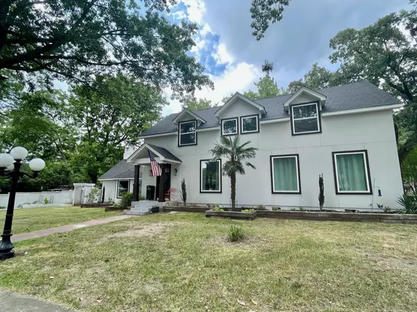 401 W D Avenue, North Little Rock, AR 72116