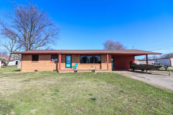 704 S Bay Drive, Bay, AR 72411