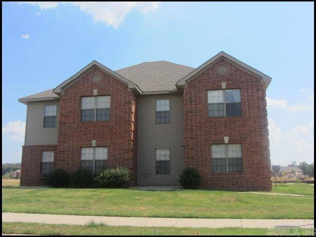 10800 Frenchmen Loop Unit B, North Little Rock, AR 72113