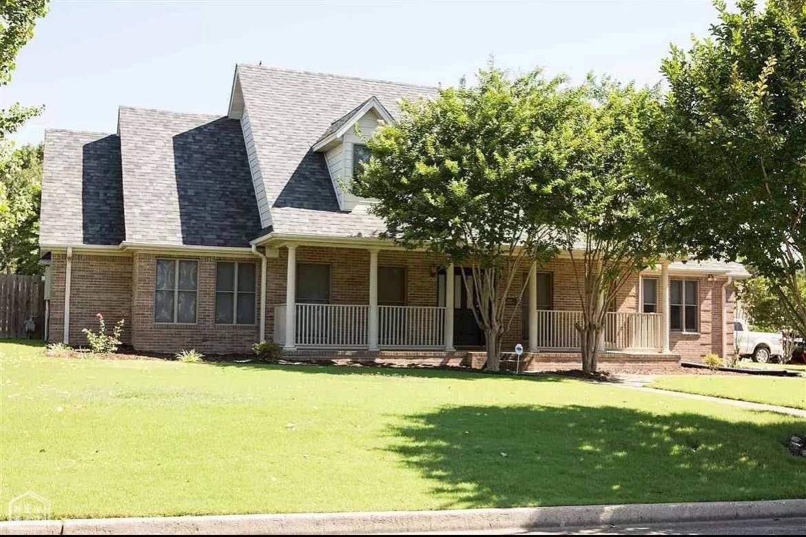 908 Brownstone Drive, Jonesboro, AR 72404