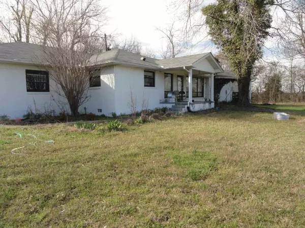 Marshall, AR 72650,107 Nixon Heights