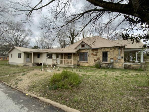 509 N state, Batesville, AR 72501