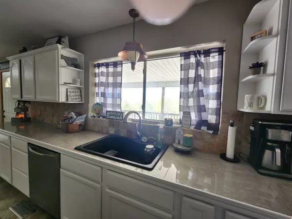 Mount Ida, AR 71957,836 Hwy 298W