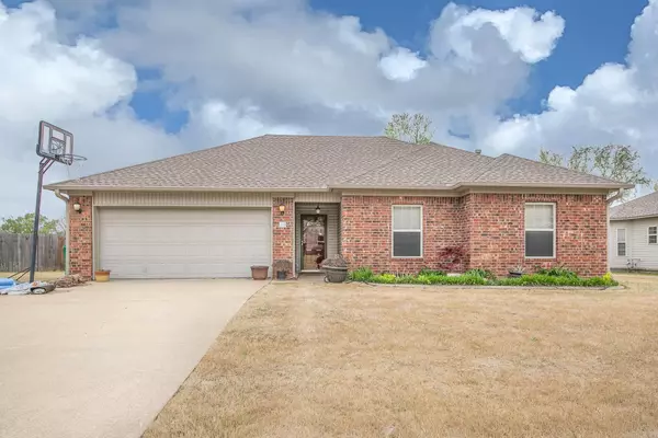 36 Chickasaw Drive, Austin, AR 72007