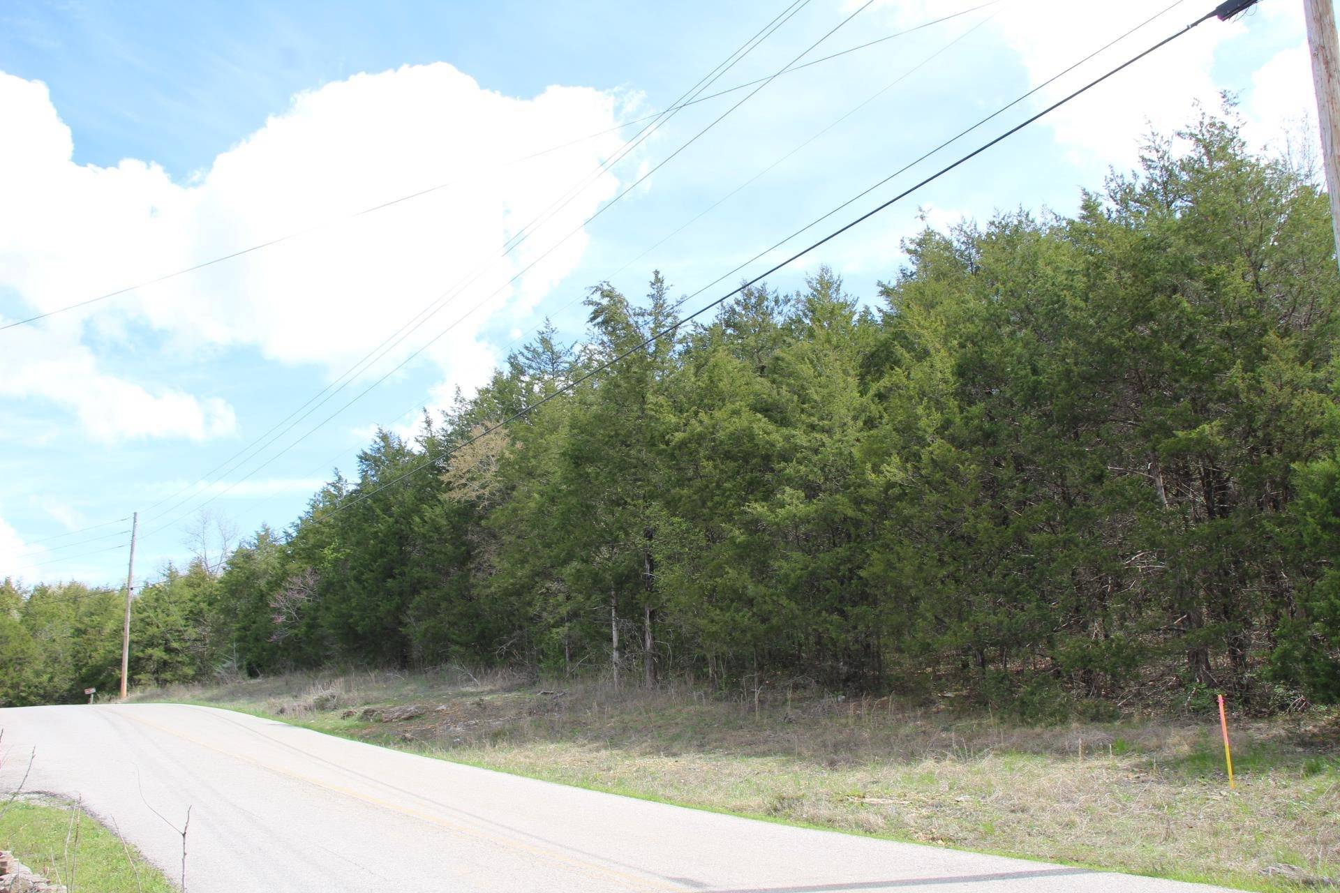 Yellville, AR 72687,00103965000 MC 7069