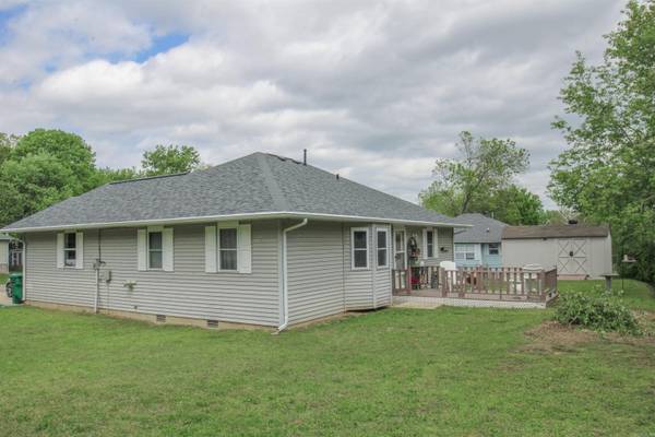 Flippin, AR 72634,303 South Street Court