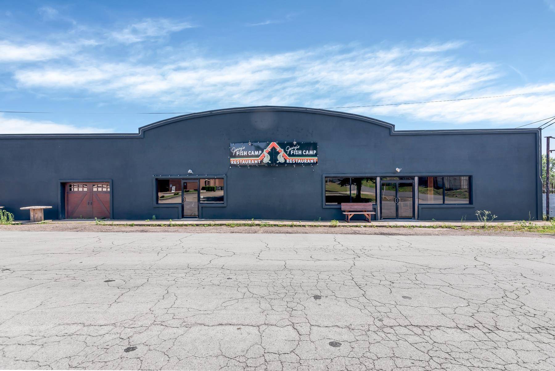 816 DEQUEEN STREET, Mena, AR 71953