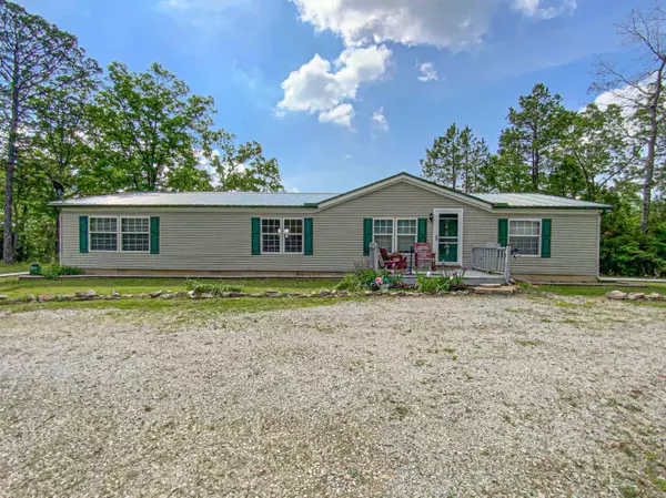 143 Turtle Back Lane, Yellville, AR 72687