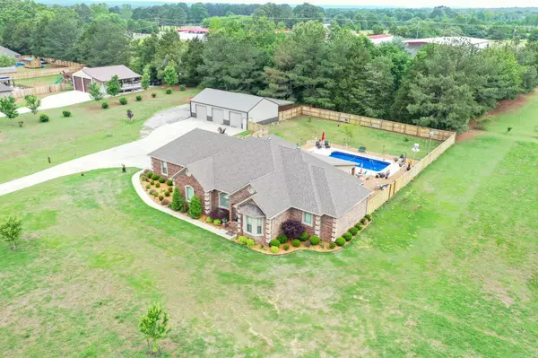 Searcy, AR 72143,127 Carolyn Lane