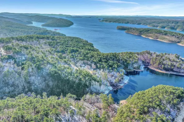 354 Peaceful View Court,  Mountain Pine,  AR 71956