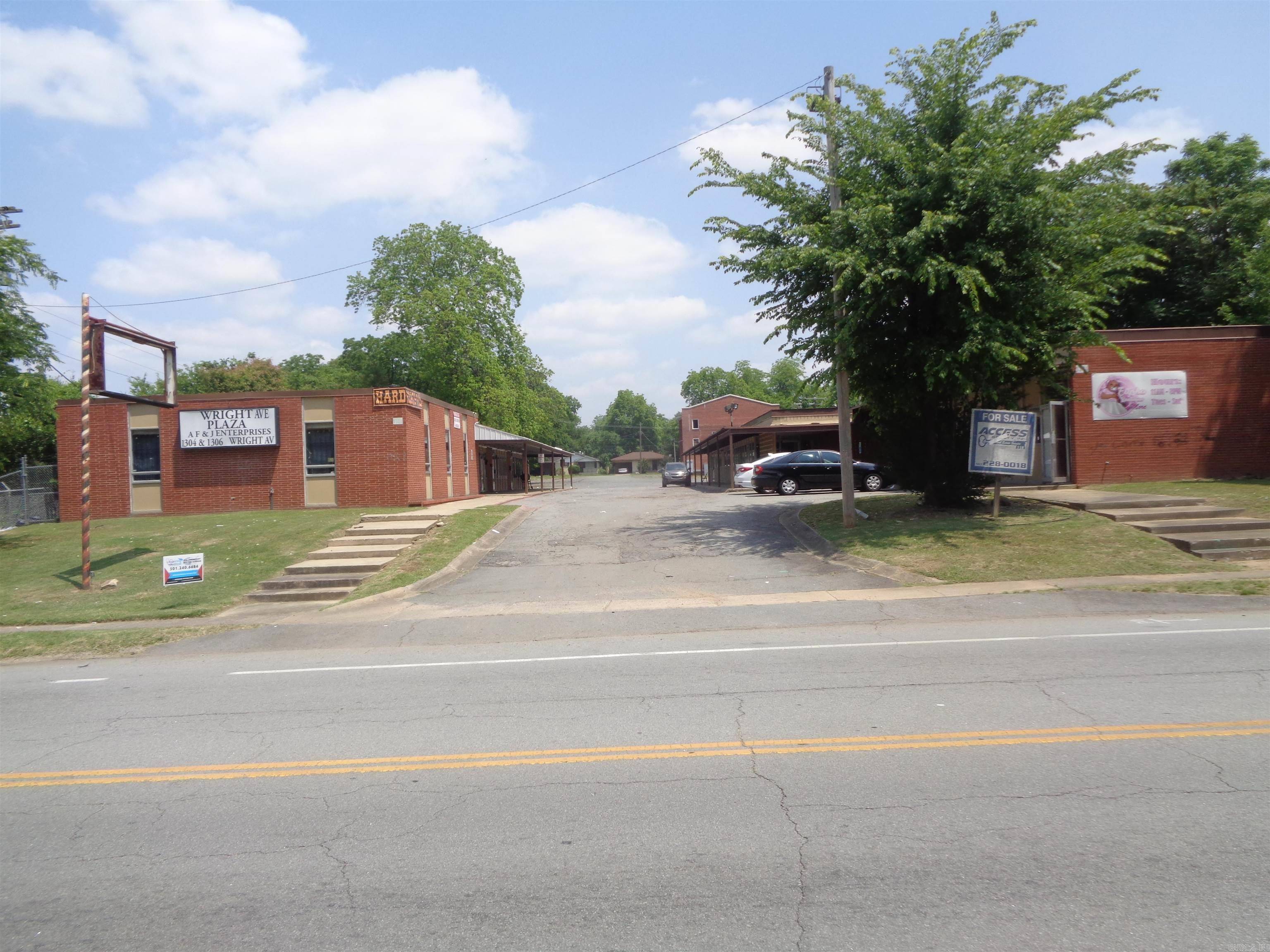 1304-1306 Wright Avenue, Little Rock, AR 72206