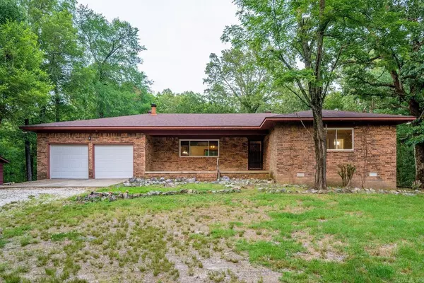 8290 Gourdneck Valley Road, Malvern, AR 72104