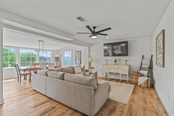 Bee Branch, AR 72013,338 Atoka Drive