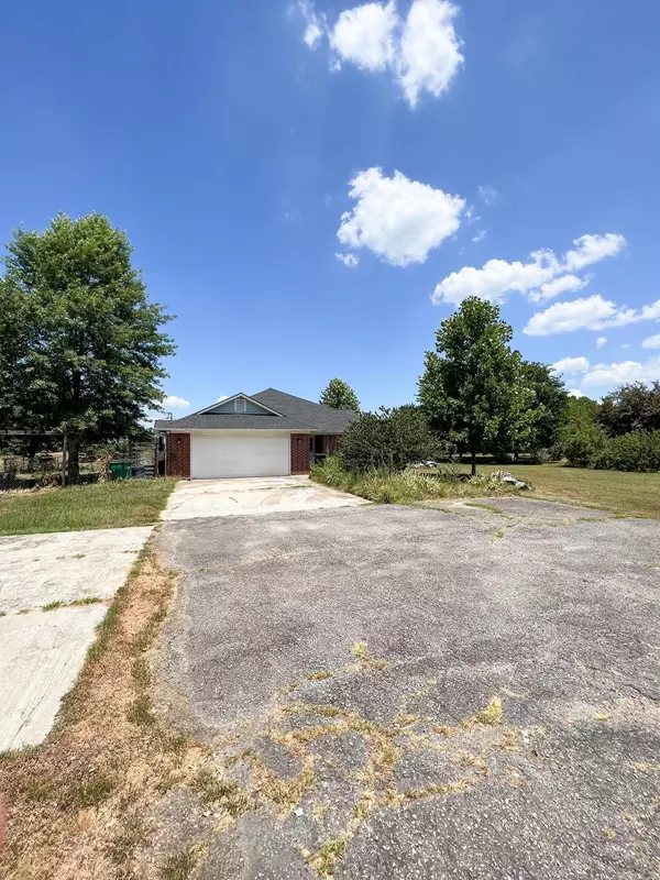 Quitman, AR 72131,2050 Heber Springs Road W