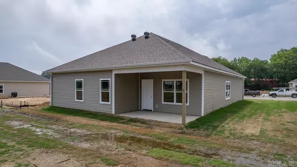 Bryant, AR 72022,3524 Village Walk Drive