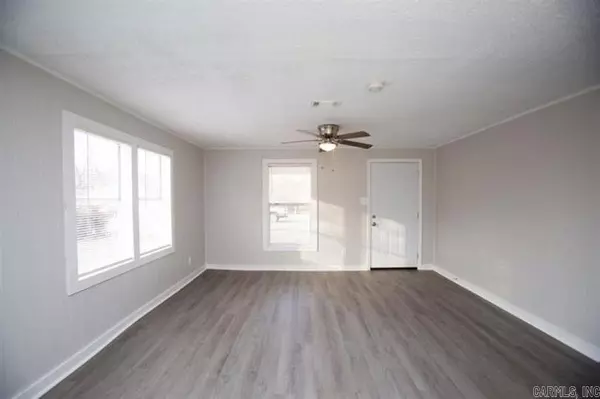 North Little Rock, AR 72114,706 W 24Th Street