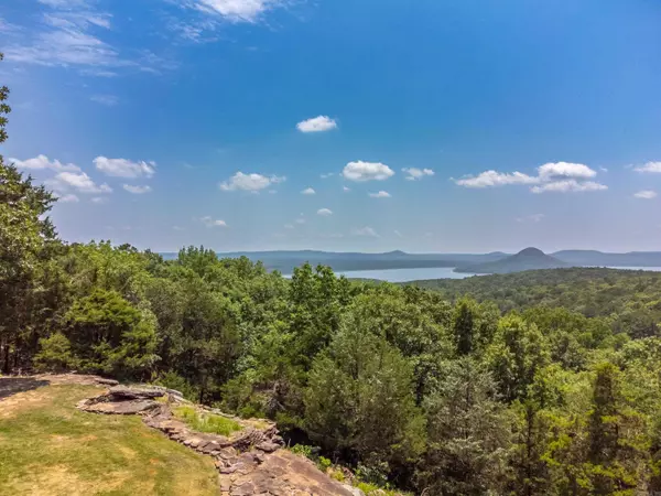 Fairfield Bay, AR 72088,113 Fern Trail