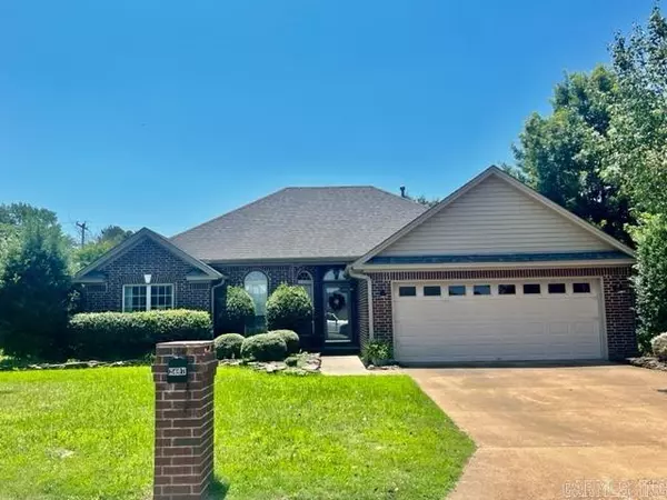 2407 Audley Bolton, Searcy, AR 72143