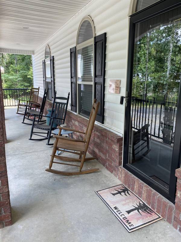 Mount Ida, AR 71957,4 Holly Court