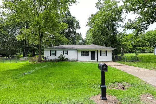 Benton, AR 72019,2875 LAKELAND Drive