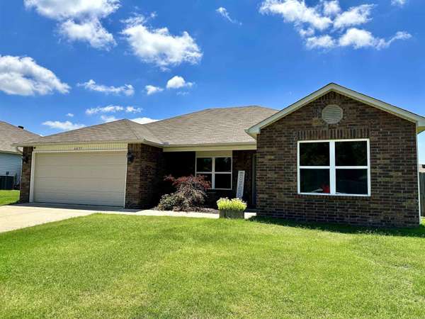 6437 Amalie Drive, Bryant, AR 72002