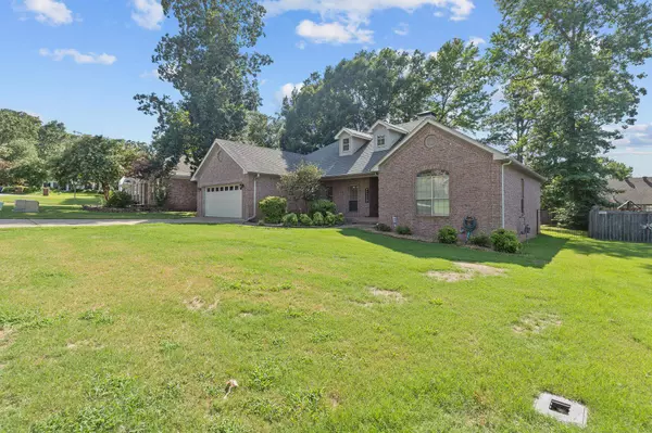 Maumelle, AR 72113,110 Beaulieu Court