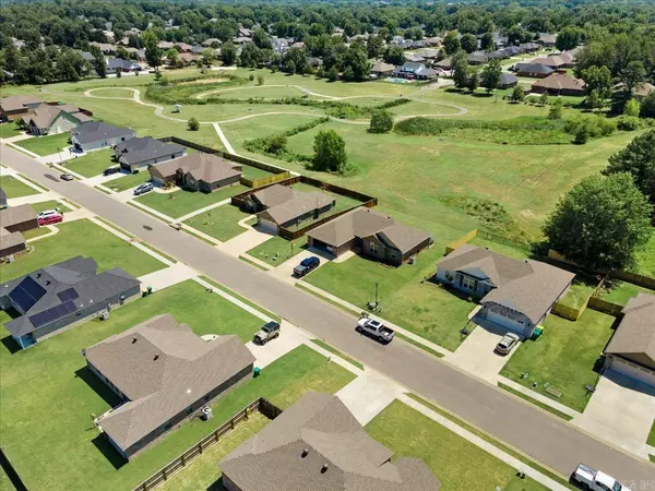 Russellville, AR 72801,107 Promenade Circle