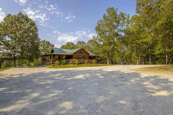 Melbourne, AR 72565,525 Dry Hollow Road