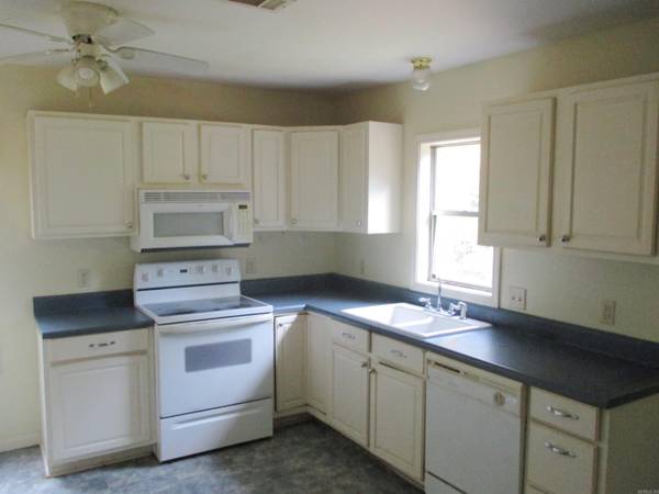 Mount Ida, AR 71957,904 Highway 270 E