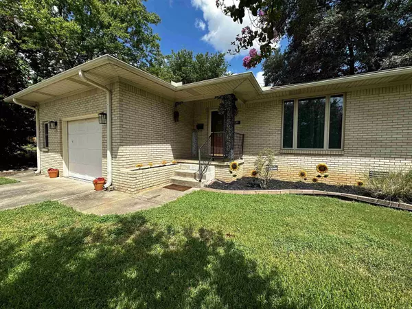 North Little Rock, AR 72023-2103,1021 W 41st Street