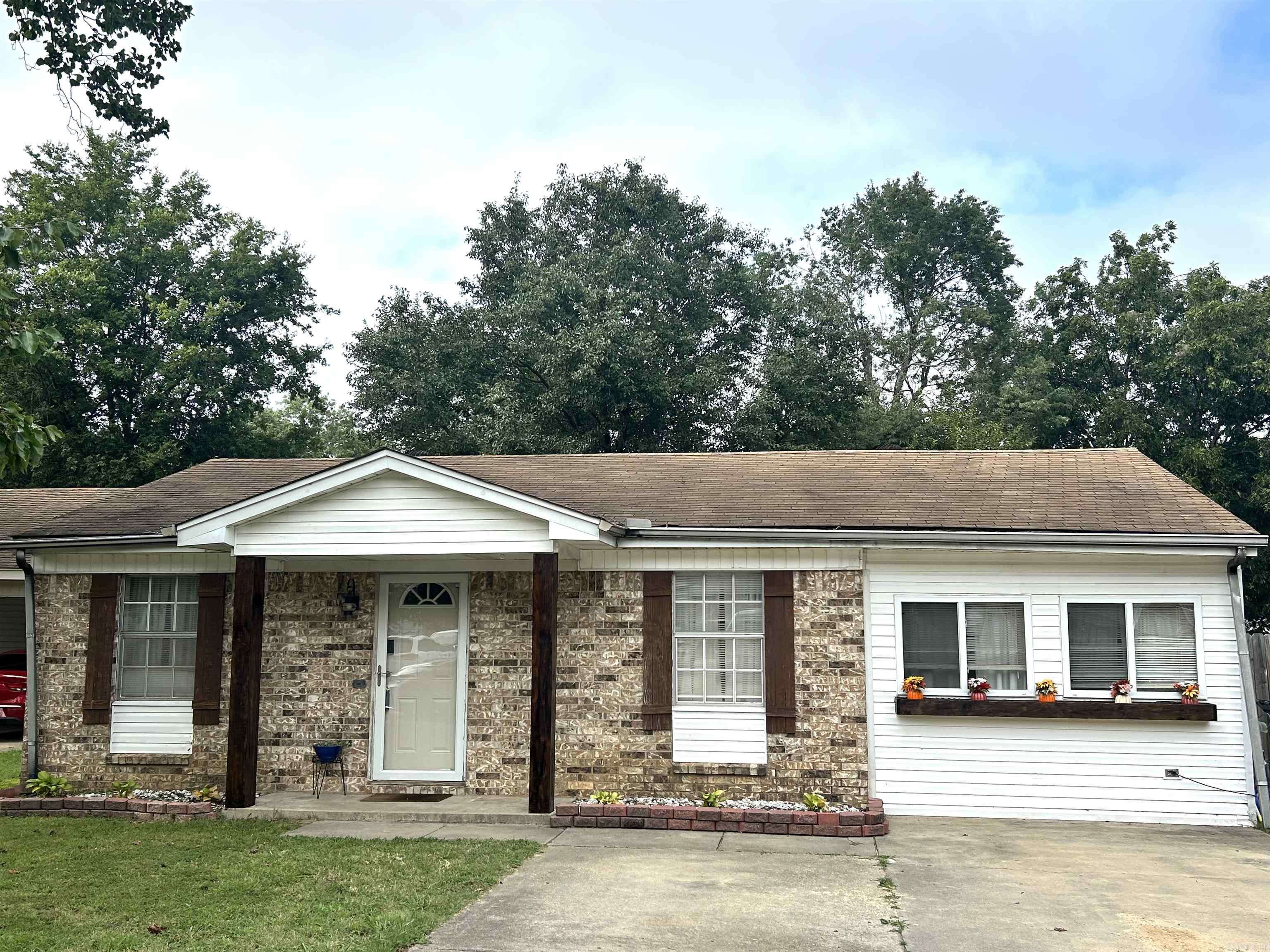 Paragould,  AR 72450