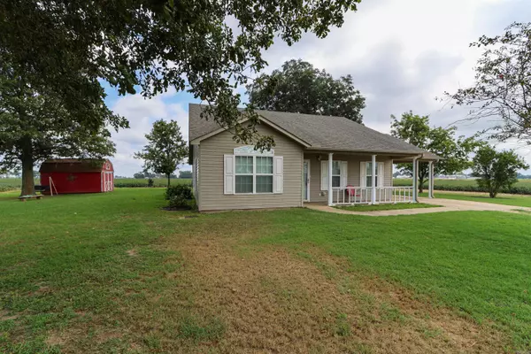 Cardwell, AR 63829,4572 CR 609 ROAD