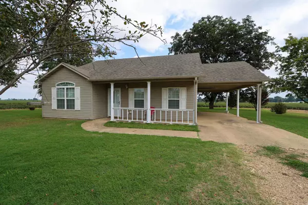 Cardwell, AR 63829,4572 CR 609 ROAD