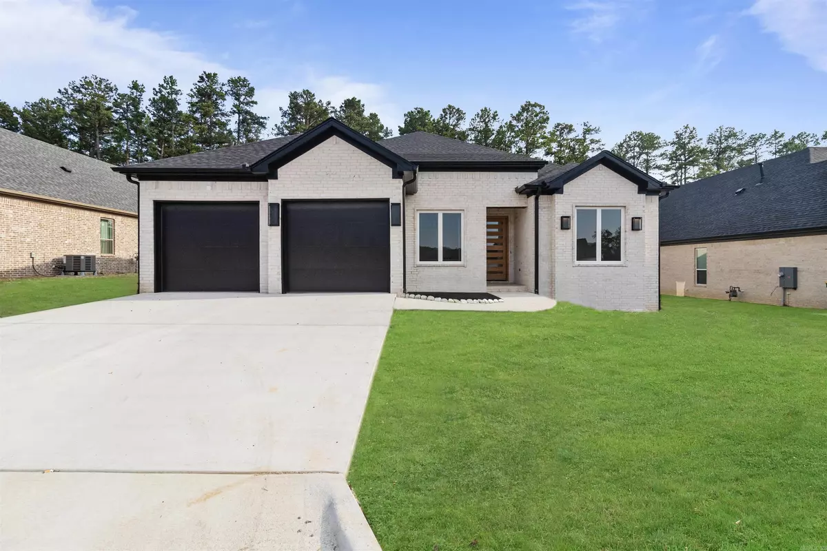 Little Rock, AR 72223,319 Rosemary Way