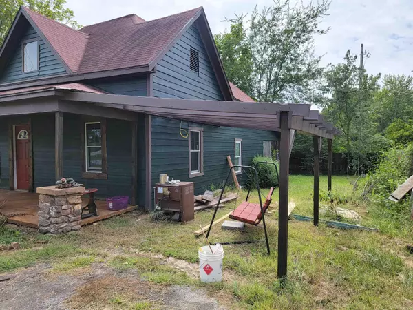 Mena, AR 71953,1610 Reeves Ave