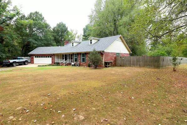 Conway, AR 72032,6 Redhead Dr