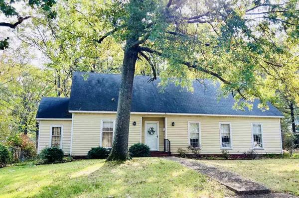 809 Gillette Drive, Little Rock, AR 72205-1608
