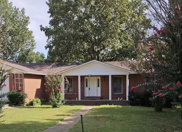 90 Dennison Heights Drive, Batesville, AR 72501