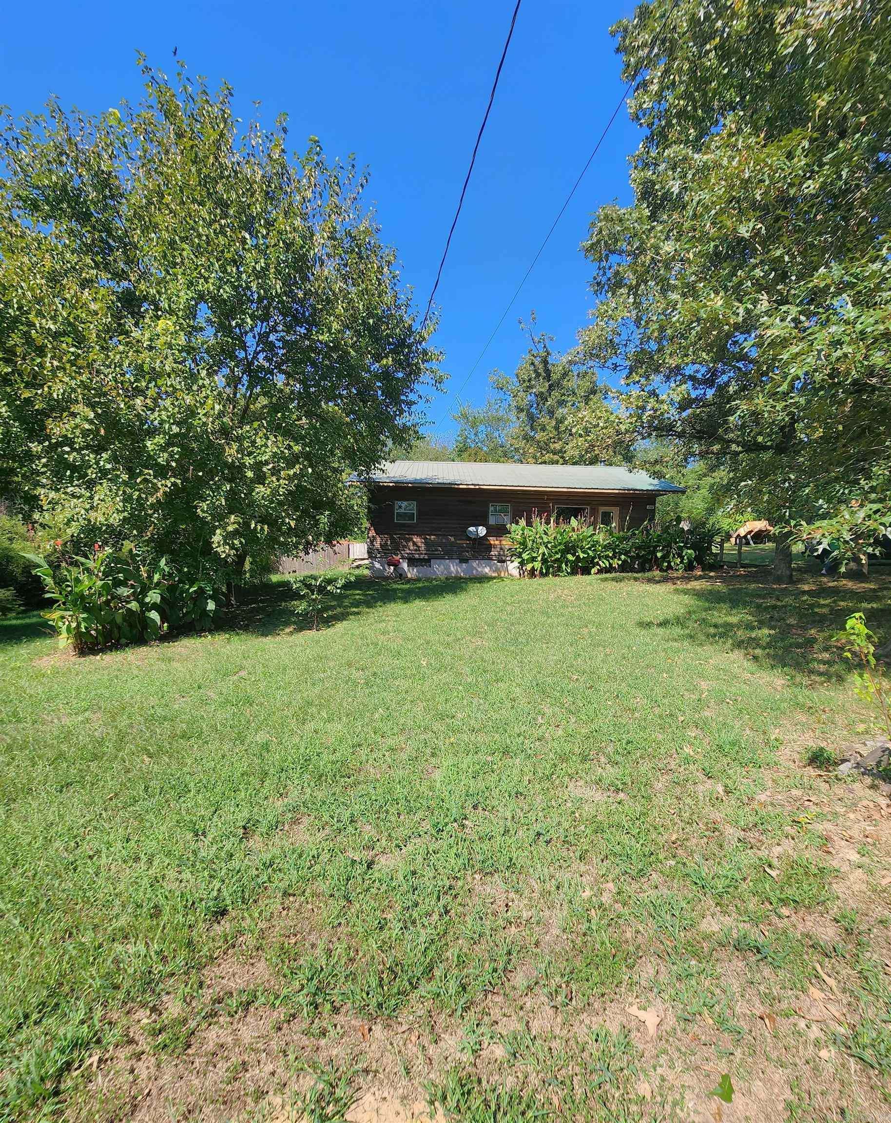 Mena, AR 71953,2107 Averitt Avenue