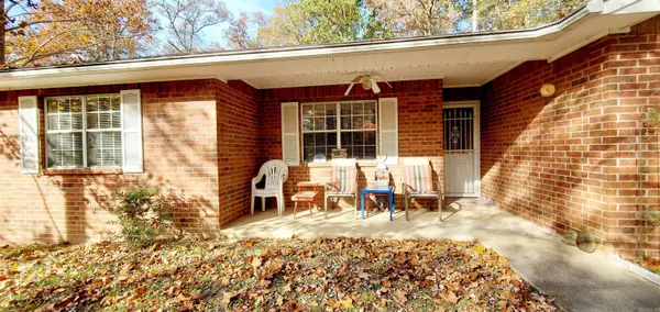 Mena, AR 71953,1408 Edgewood Drive