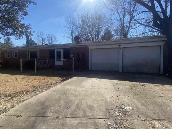 1911 Graham, Jacksonville, AR 72076