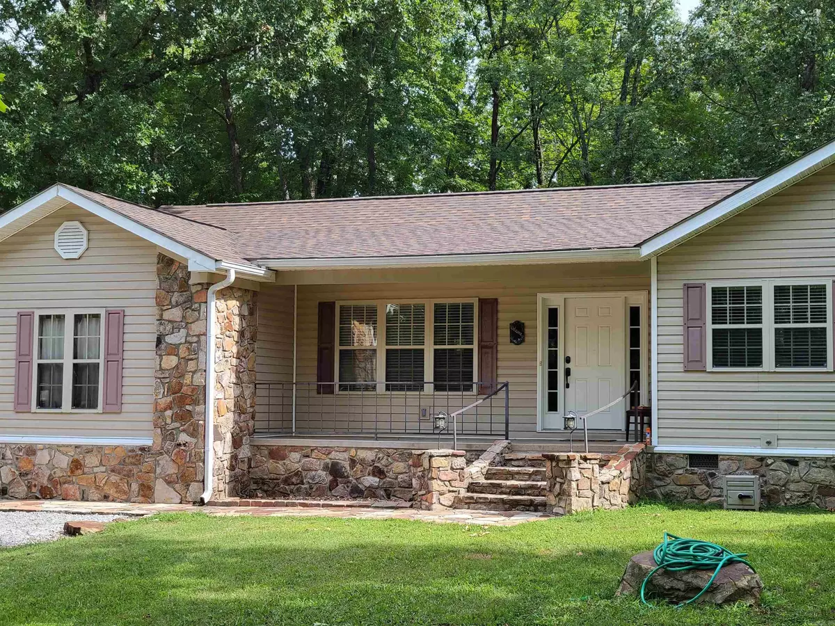 Mountain View, AR 72560,1308 Chimney Rock Street